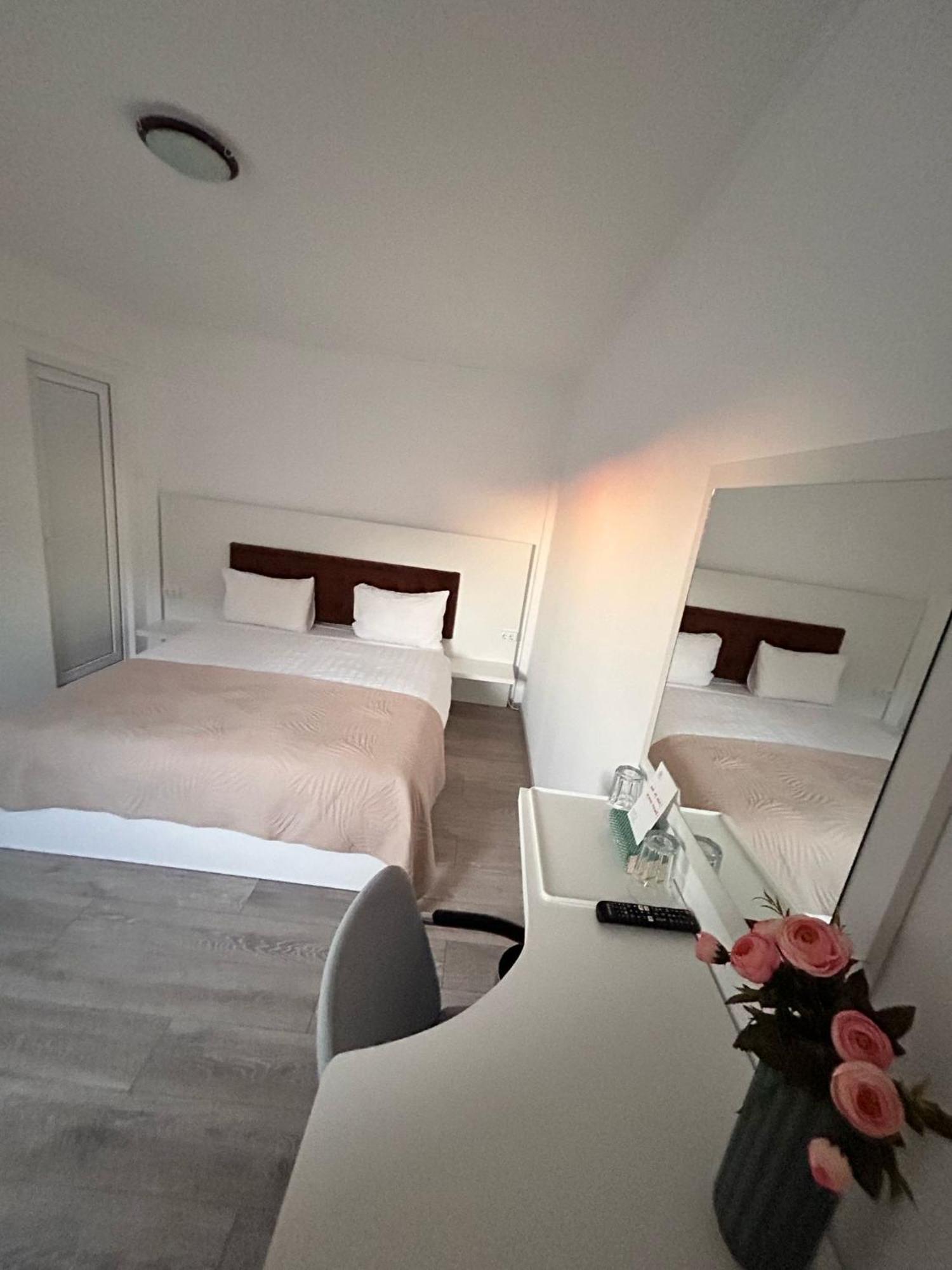 Casa Irina 2Mai Hotel 2 Mai Ngoại thất bức ảnh