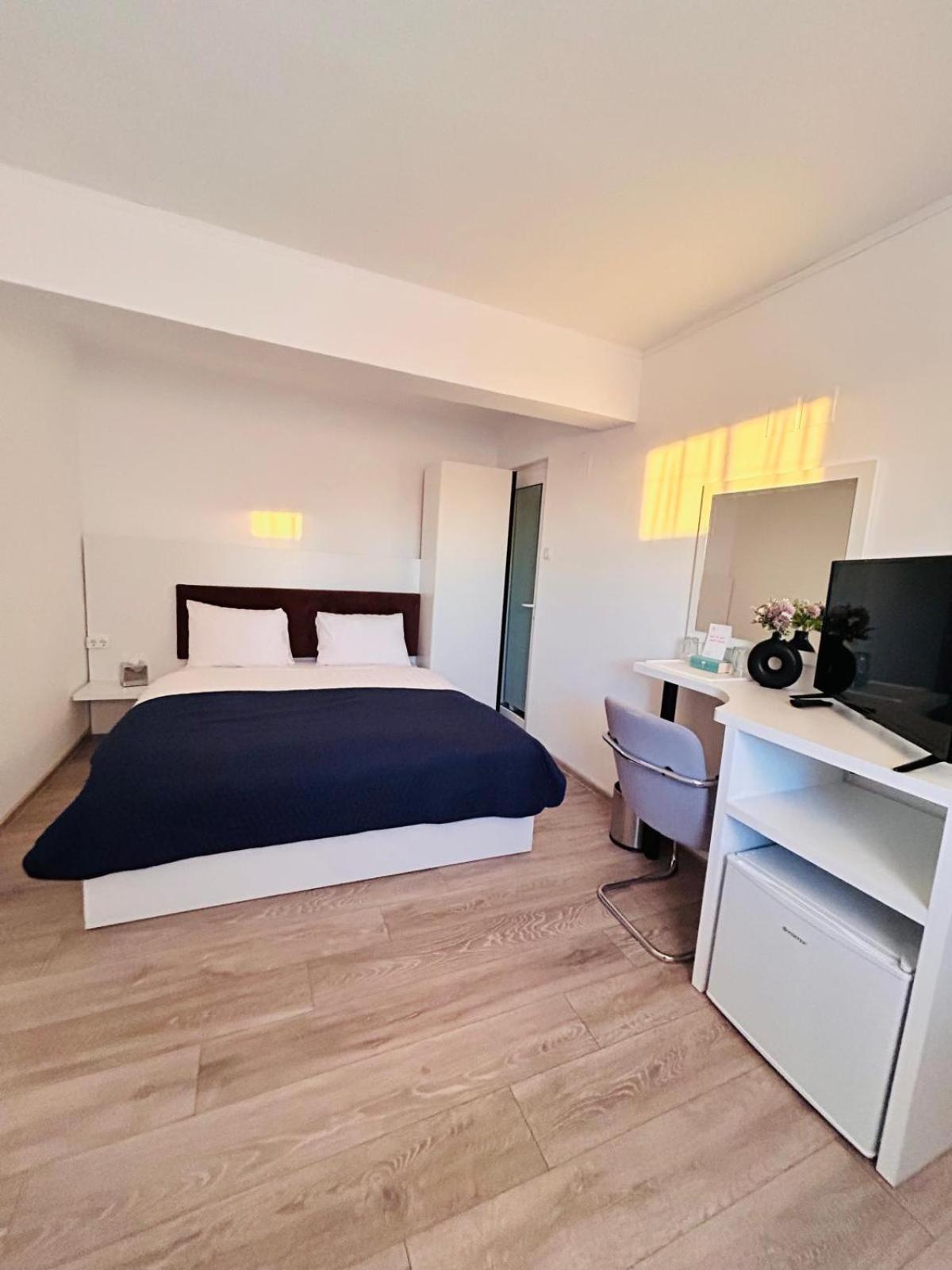 Casa Irina 2Mai Hotel 2 Mai Ngoại thất bức ảnh